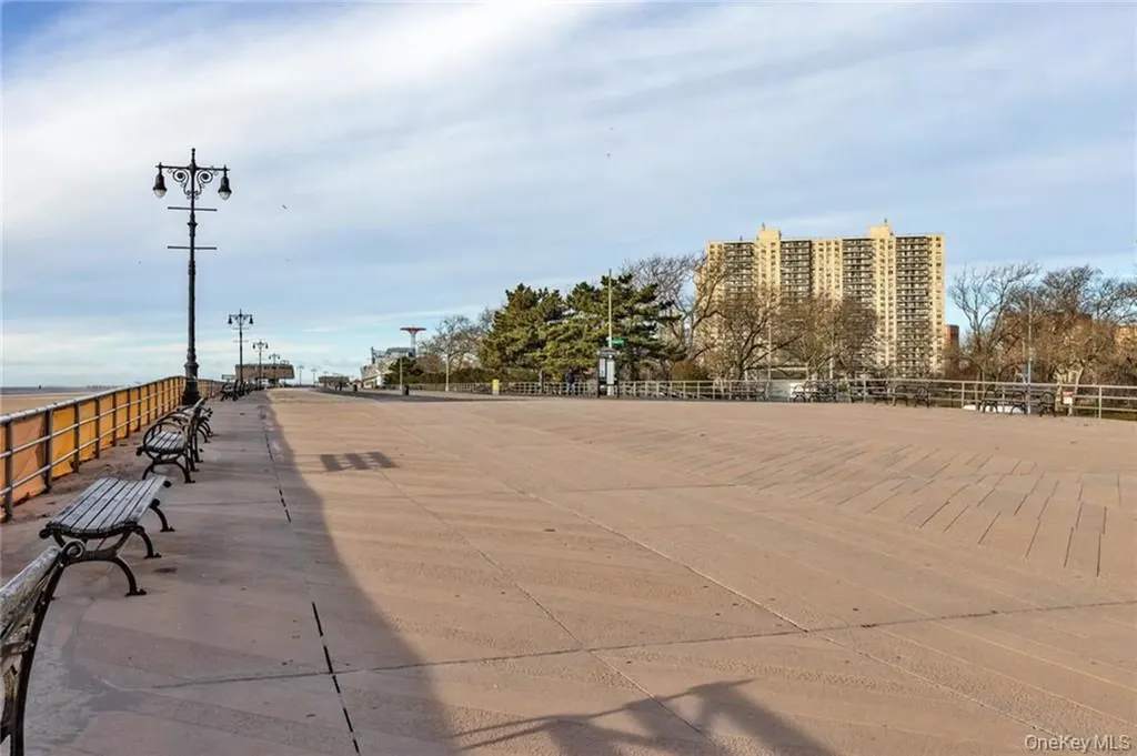 3101 Ocean Parkway Brooklyn NY 11235