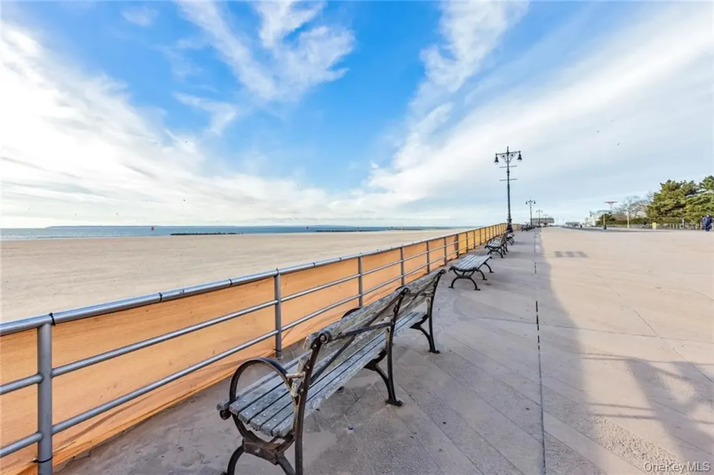 3101 Ocean Parkway Brooklyn NY 11235