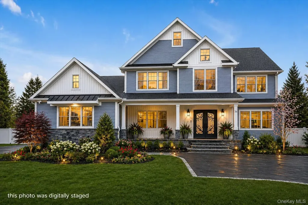 34 Calumet Drive Dix Hills NY 11746