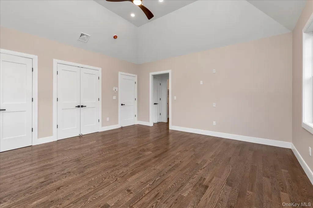 34 Calumet Drive Dix Hills NY 11746