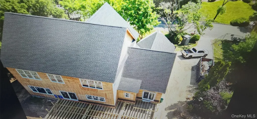 34 Calumet Drive Dix Hills NY 11746