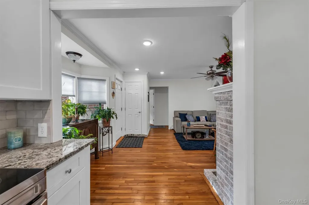 164 Donegan Avenue East Patchogue NY 11772