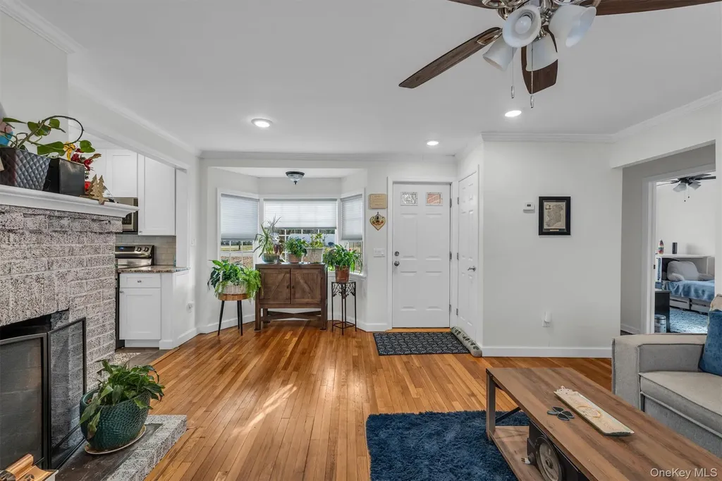 164 Donegan Avenue East Patchogue NY 11772