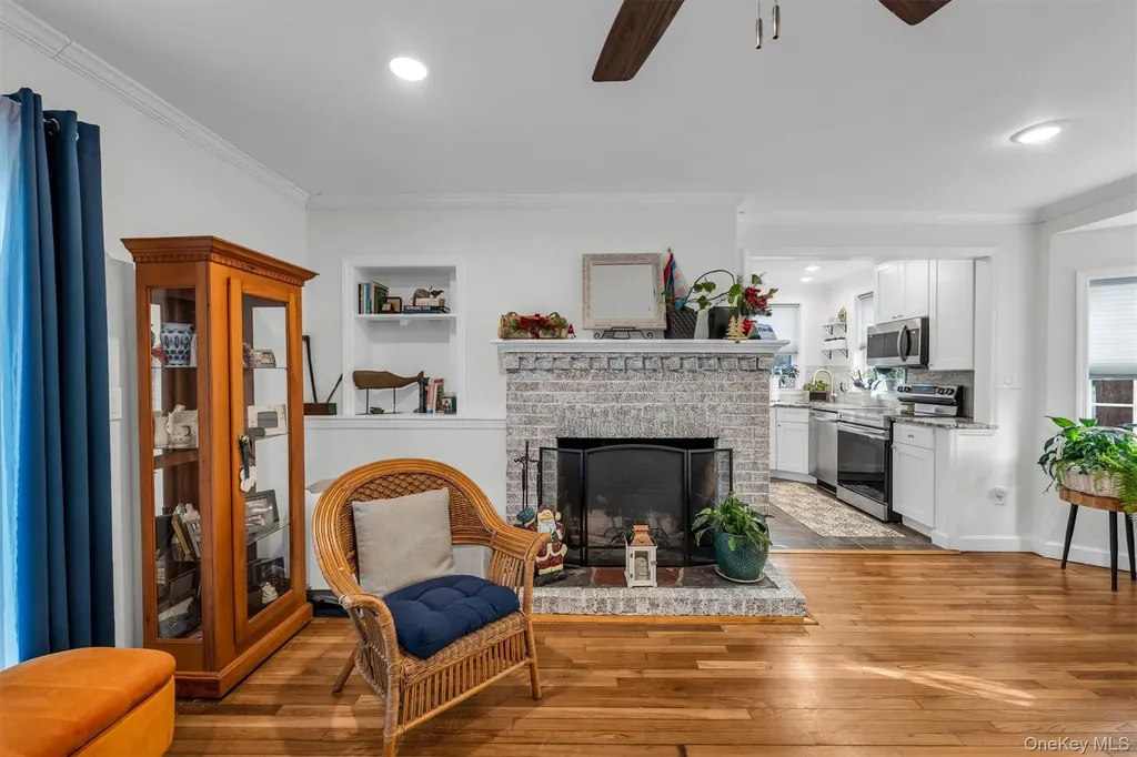 164 Donegan Avenue East Patchogue NY 11772