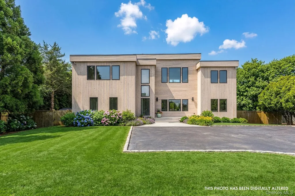 3 Shore Lane Westhampton NY 11977
