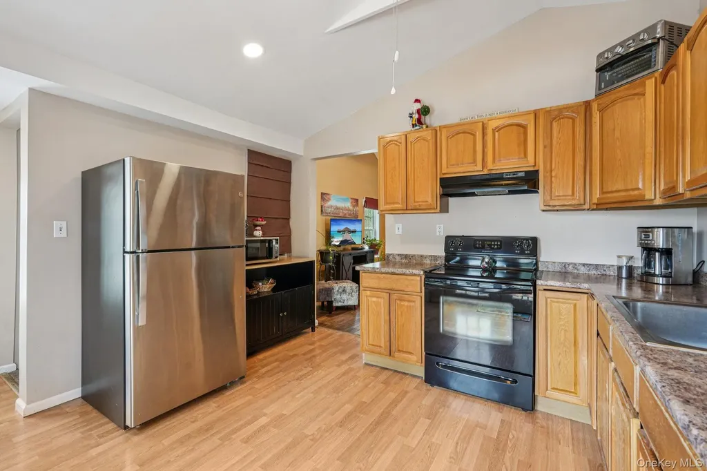 252 East Drive Walden NY 12586