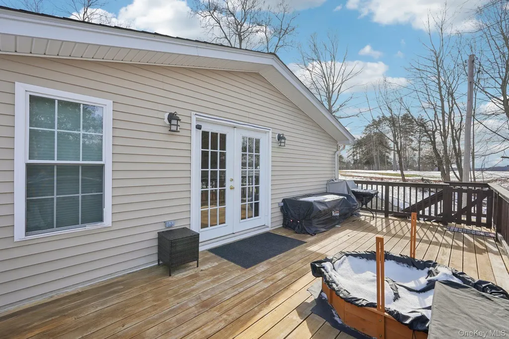 252 East Drive Walden NY 12586