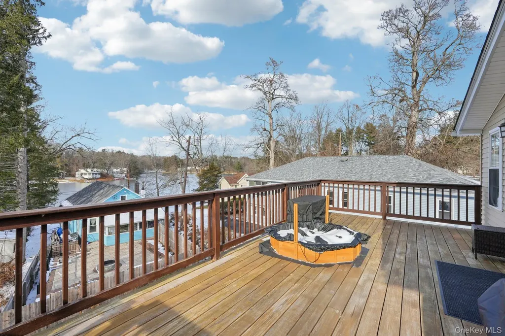 252 East Drive Walden NY 12586