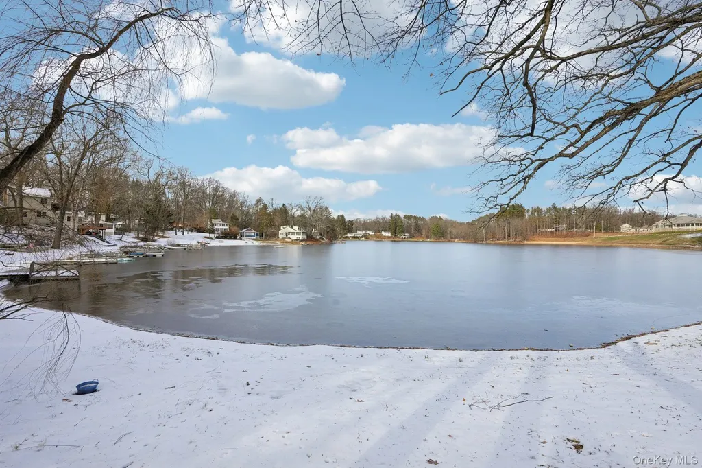 252 East Drive Walden NY 12586