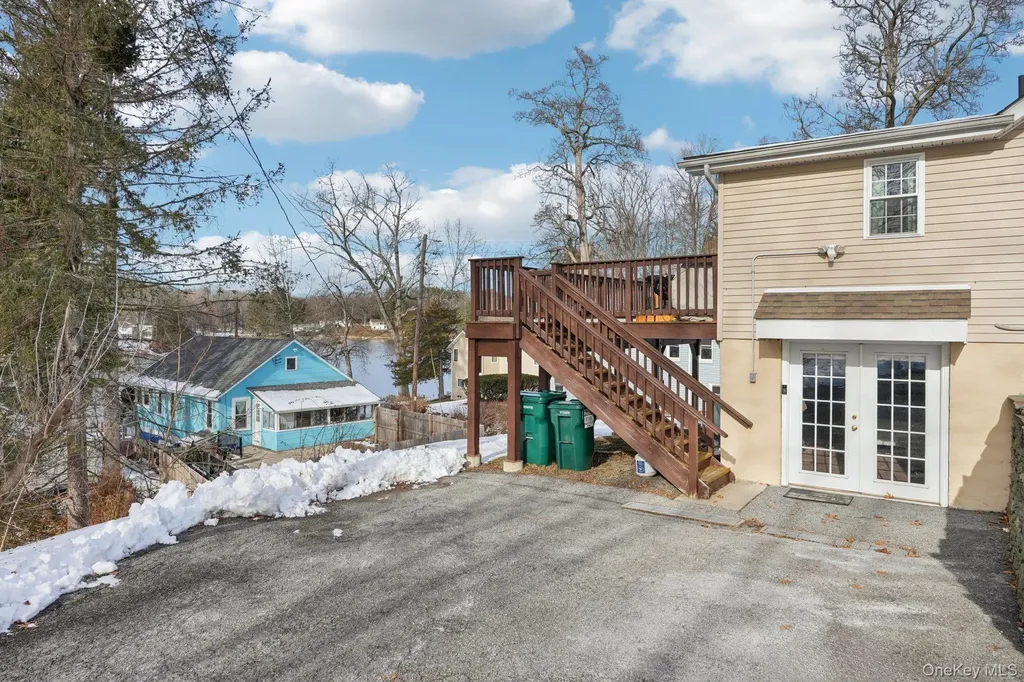 252 East Drive Walden NY 12586