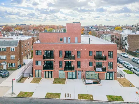 165-02 Sanford Avenue Flushing NY 11358