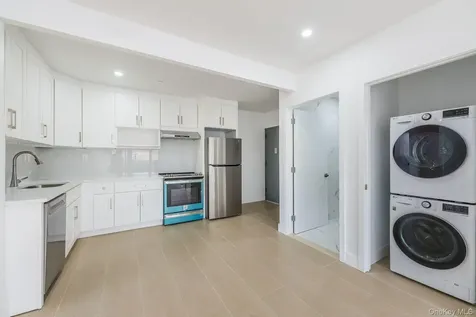 165-02 Sanford Avenue Flushing NY 11358
