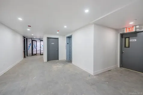 165-02 Sanford Avenue Flushing NY 11358