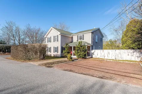 735 Aka 718 Wiggins Wiggins Street Greenport NY 11944