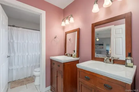 735 Aka 718 Wiggins Wiggins Street Greenport NY 11944