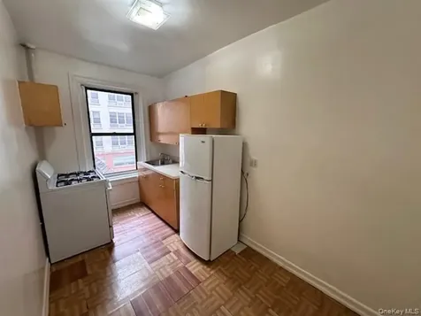 225 Bennett Avenue New York (manhattan) NY 10040