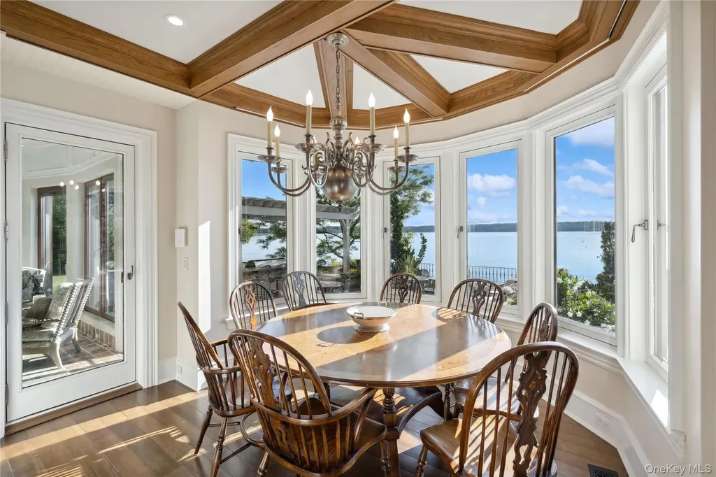 200# Centre Island Road Centre Island NY 11771