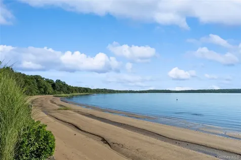 200# Centre Island Road Centre Island NY 11771
