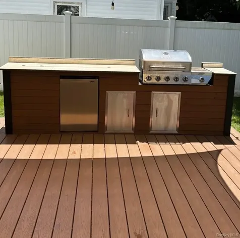 1746 Rockville Drive Baldwin NY 11510