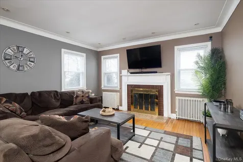 1746 Rockville Drive Baldwin NY 11510