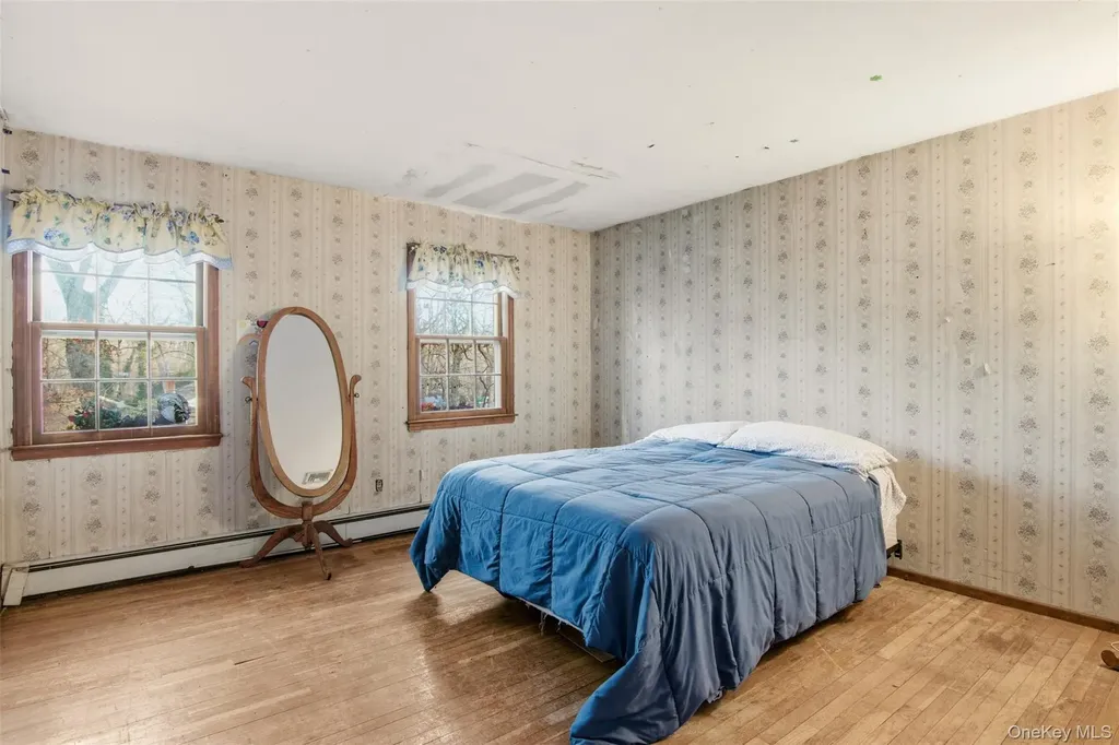 105 Rustic Road Port Jefferson NY 11777