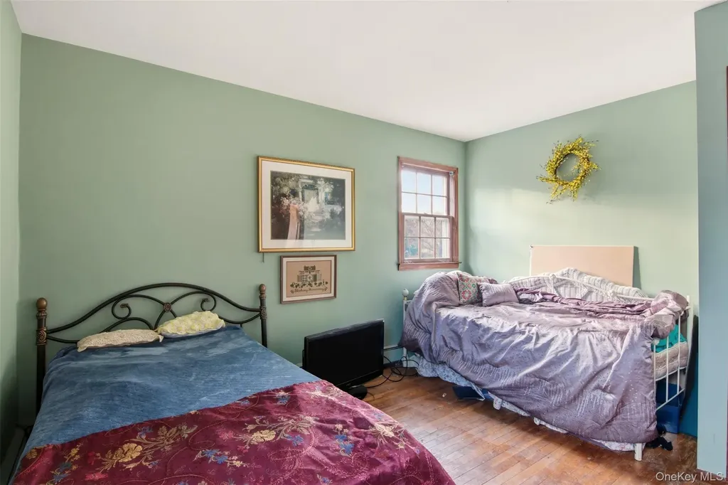 105 Rustic Road Port Jefferson NY 11777
