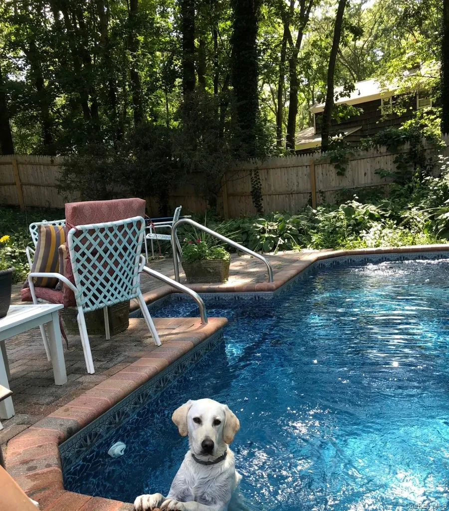 105 Rustic Road Port Jefferson NY 11777