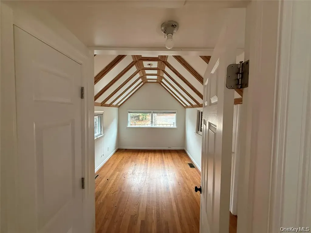 39 Cedar Drive Southampton NY 11968