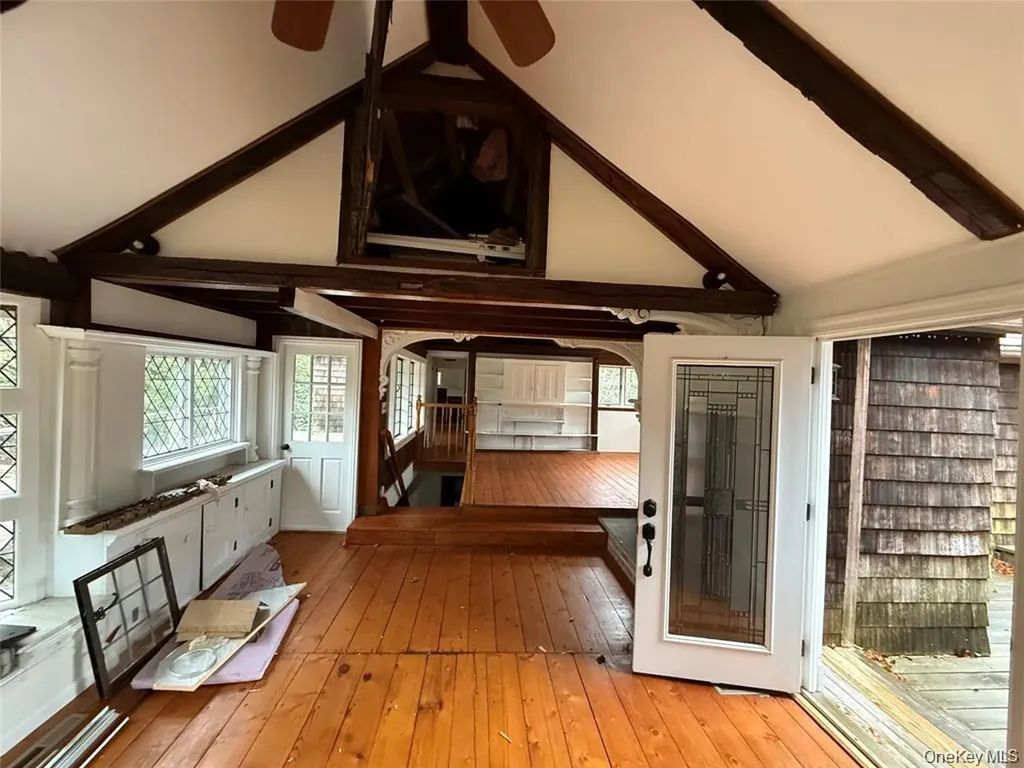 39 Cedar Drive Southampton NY 11968