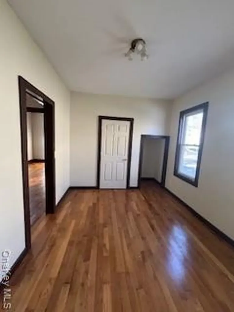 3 Dean Place Poughkeepsie NY 12601