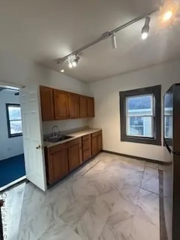 3 Dean Place Poughkeepsie NY 12601