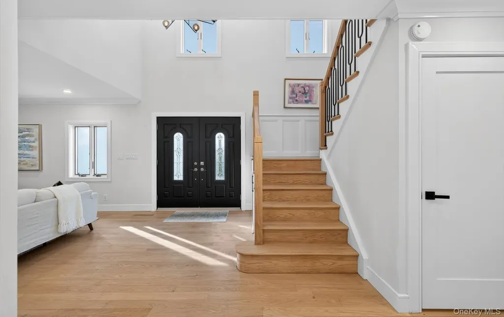 369 Vanderbilt Parkway Dix Hills NY 11746