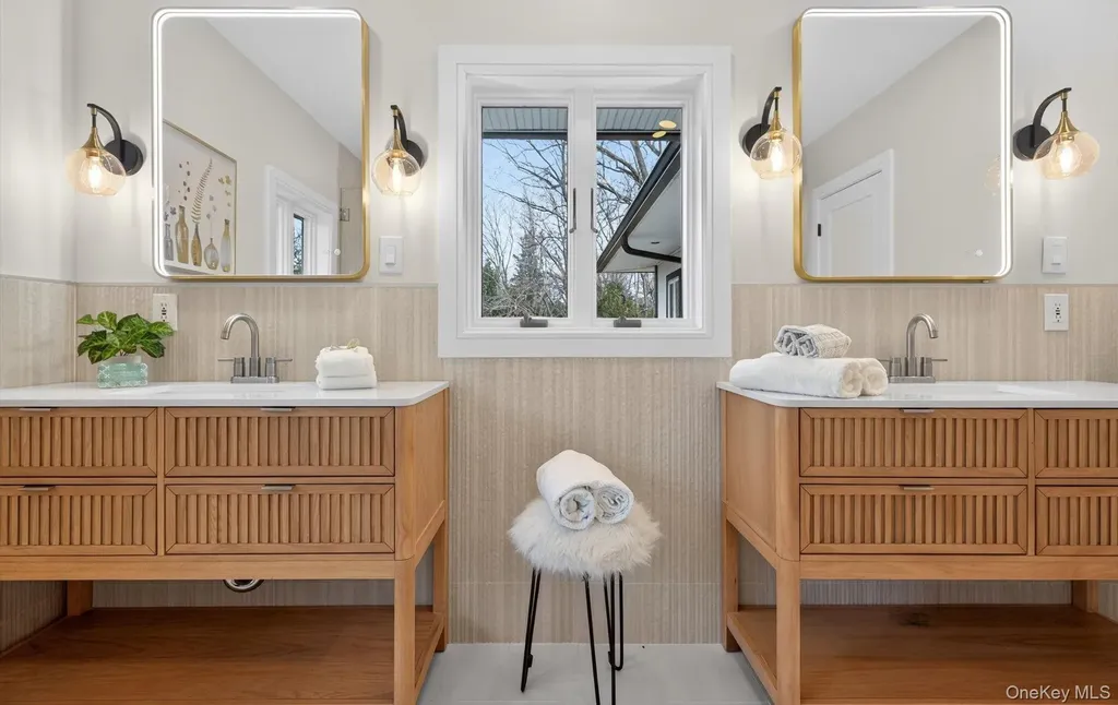 369 Vanderbilt Parkway Dix Hills NY 11746