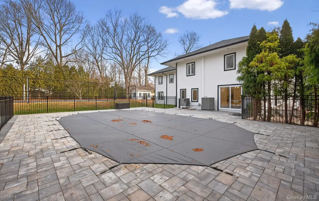 369 Vanderbilt Parkway Dix Hills NY 11746