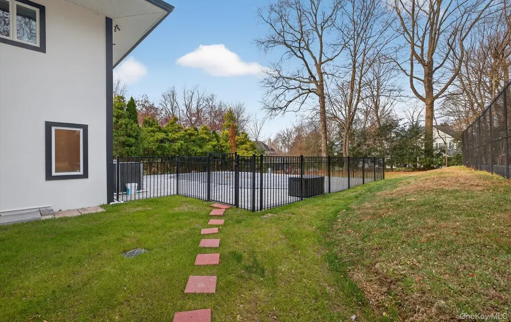 369 Vanderbilt Parkway Dix Hills NY 11746