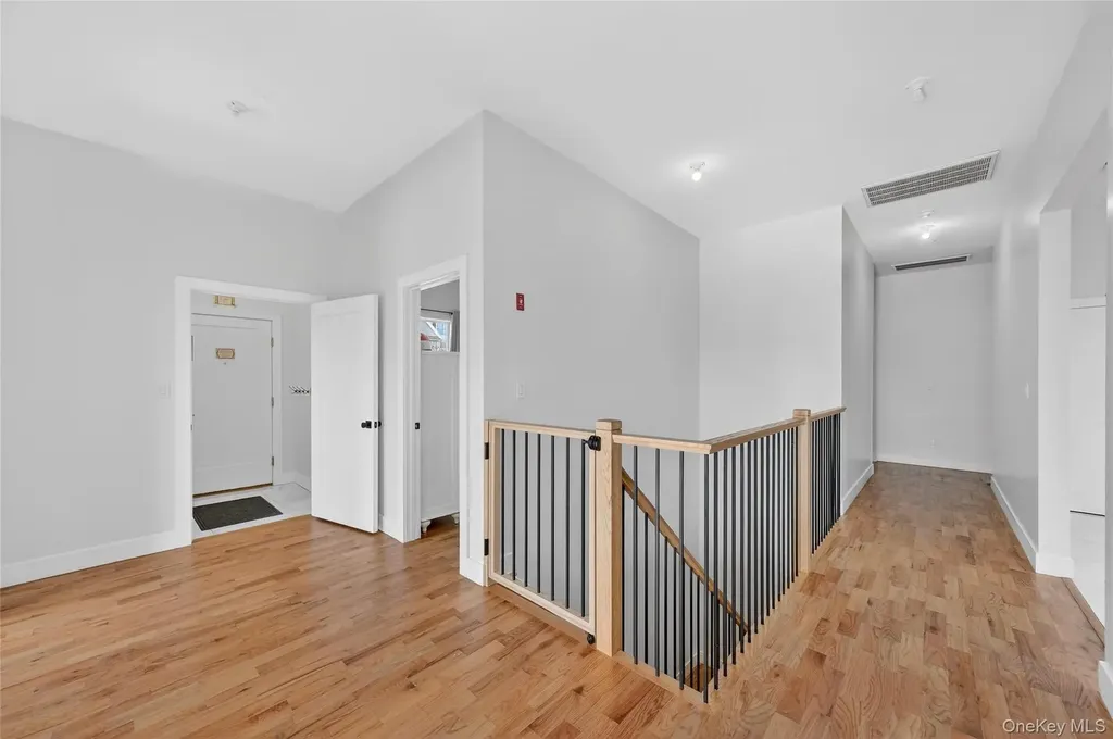 22 Lionel Passage Monroe NY 10950