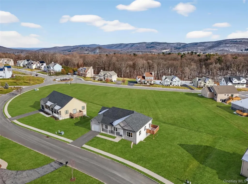 22 Lionel Passage Monroe NY 10950