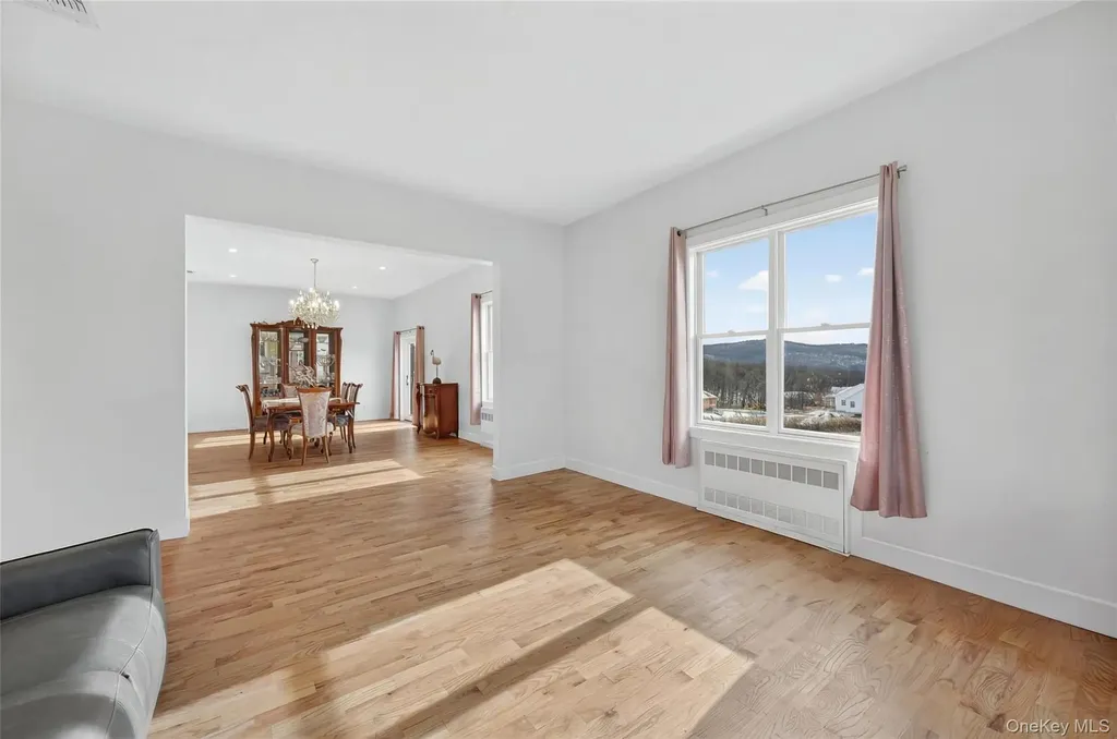 22 Lionel Passage Monroe NY 10950