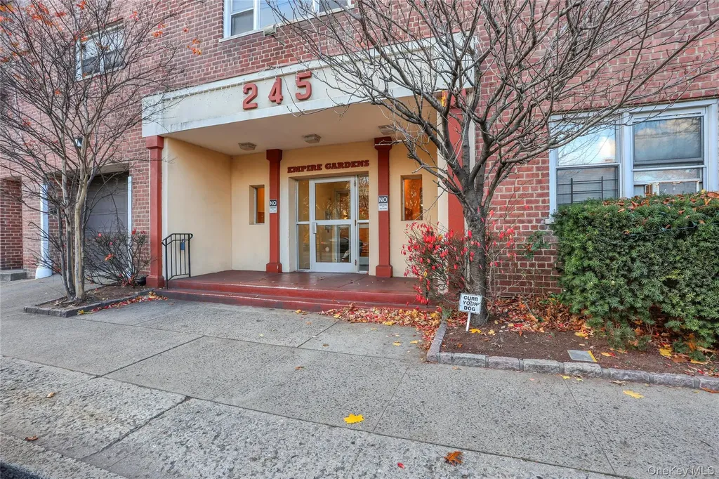 245 Bronx River Road Yonkers NY 10704