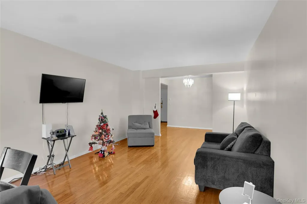 245 Bronx River Road Yonkers NY 10704