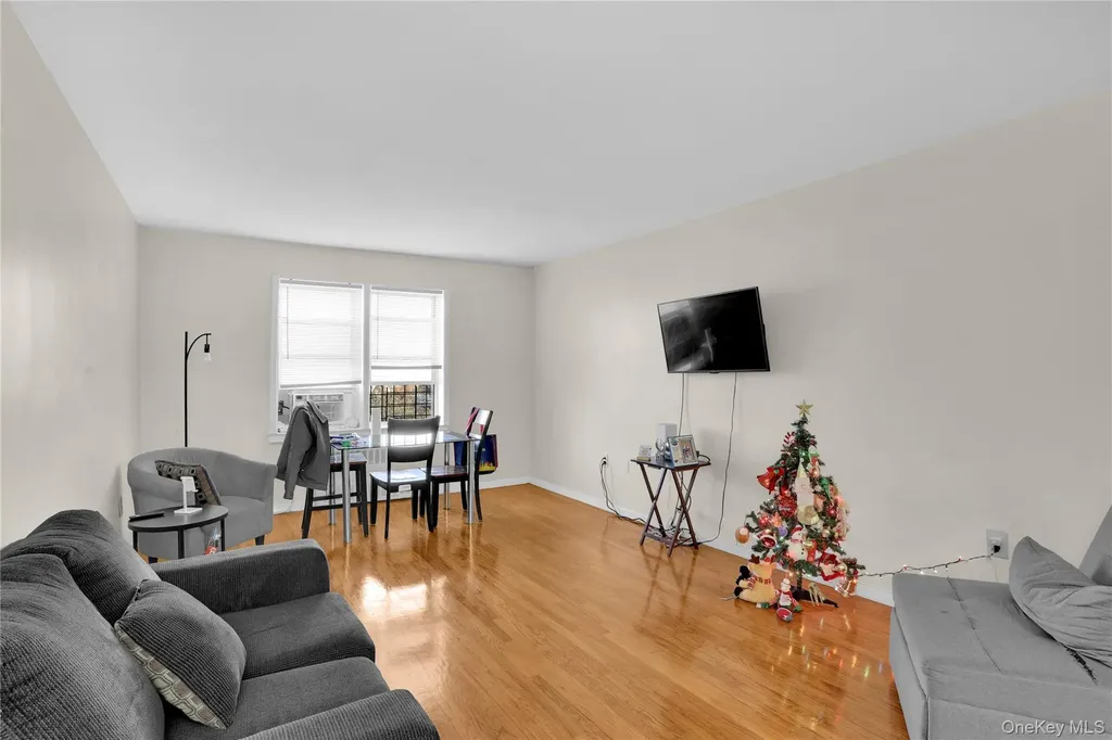 245 Bronx River Road Yonkers NY 10704