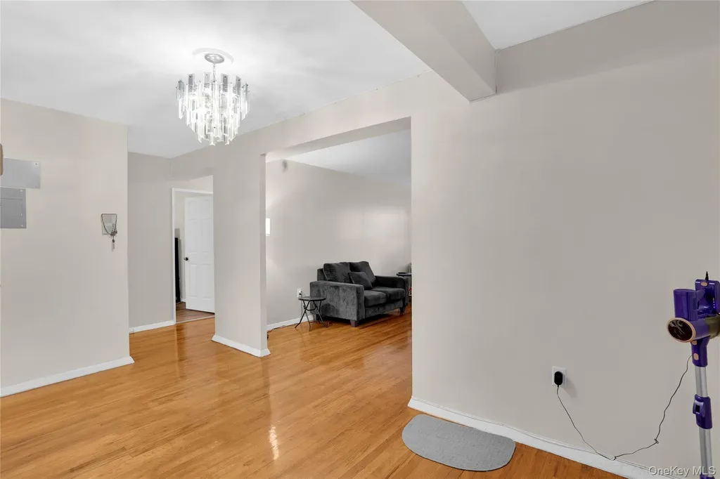 245 Bronx River Road Yonkers NY 10704