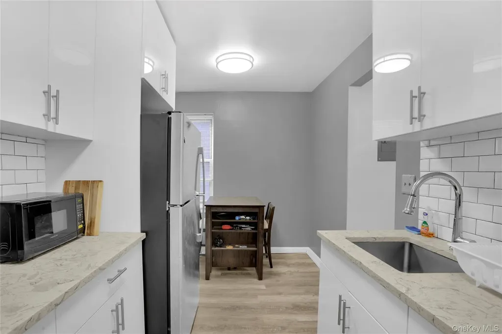 245 Bronx River Road Yonkers NY 10704