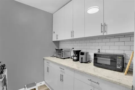 245 Bronx River Road Yonkers NY 10704