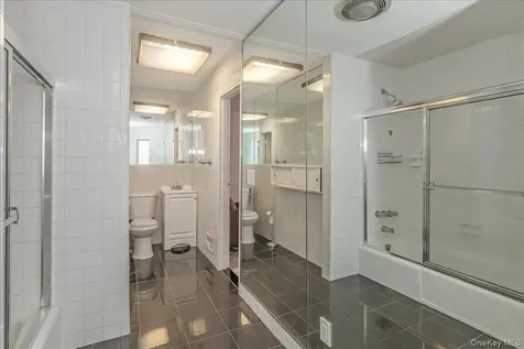 93 Searingtown Road Albertson NY 11507