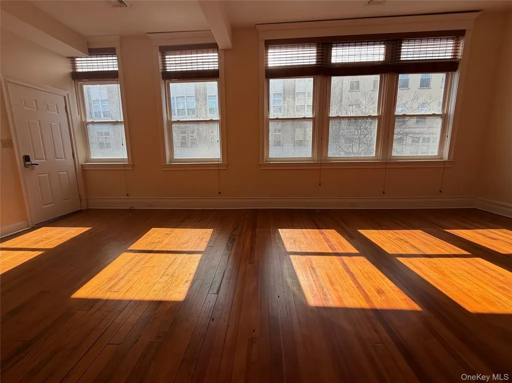 337 Main Street Poughkeepsie NY 12601