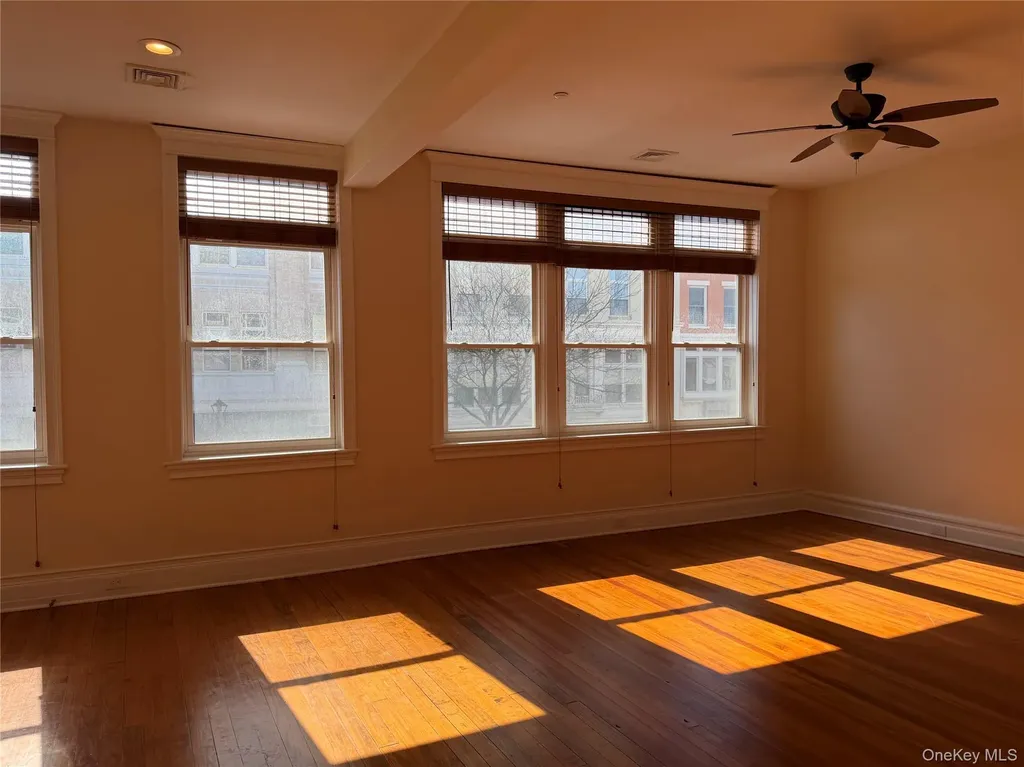 337 Main Street Poughkeepsie NY 12601