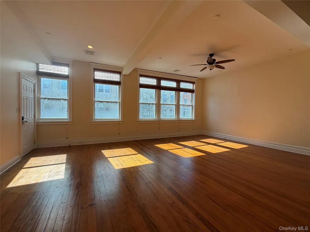 337 Main Street Poughkeepsie NY 12601