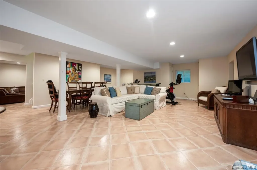 70 Lewis Avenue Atlantic Beach NY 11509