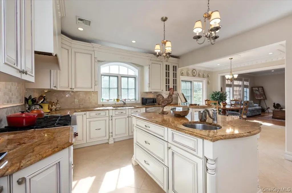 70 Lewis Avenue Atlantic Beach NY 11509
